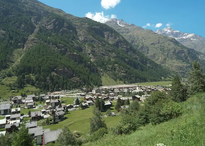 Dianthus Апартаменты *